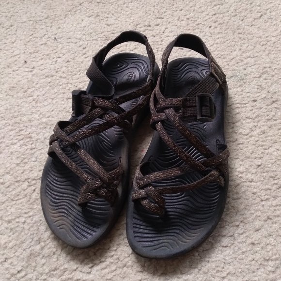 poshmark chacos
